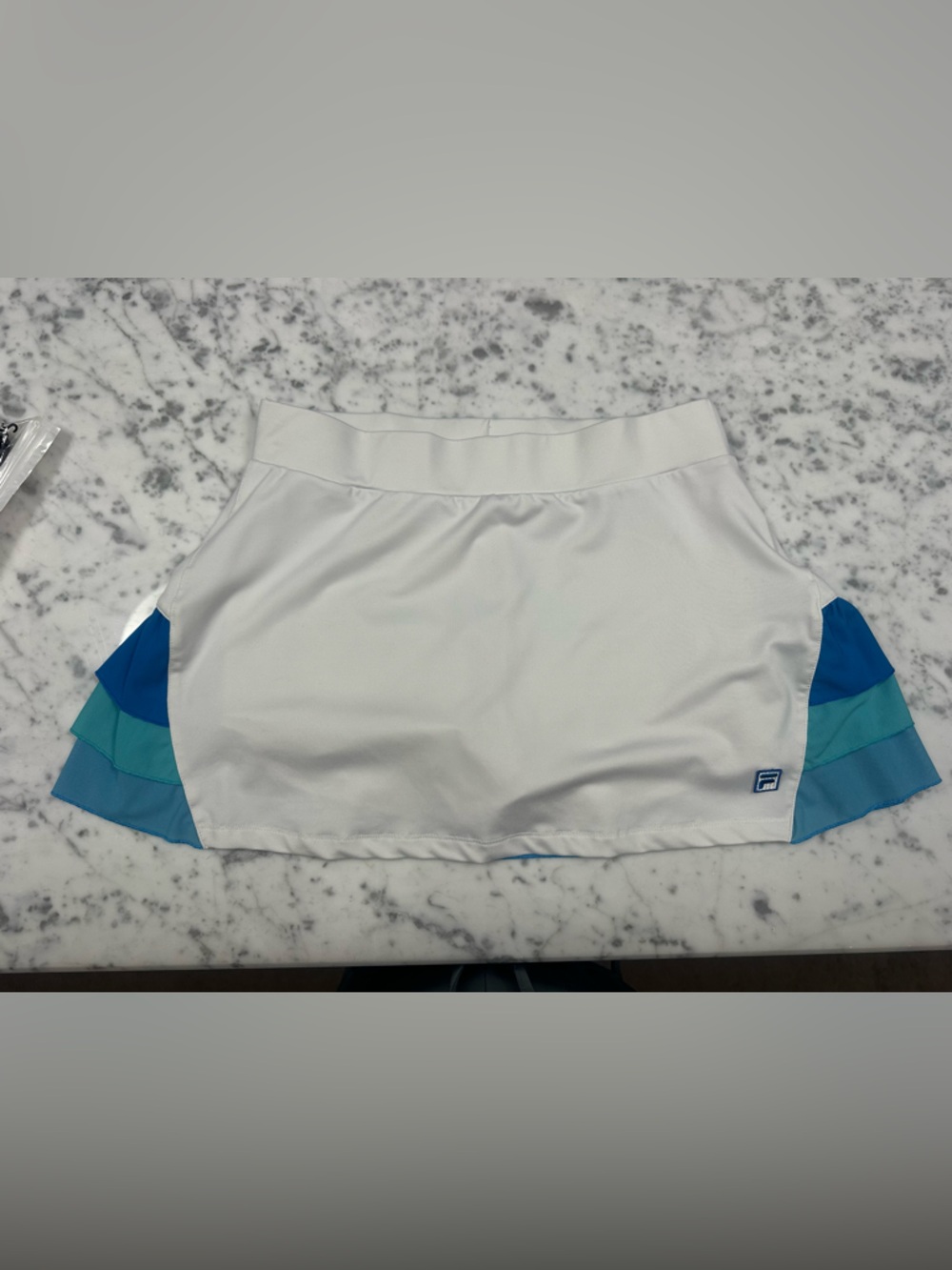 Women’s large Fila SKORT for tennis Pickleball golf or casual wear